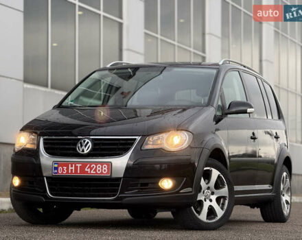 Черный Фольксваген Кросс Туран, объемом двигателя 0 л и пробегом 219 тыс. км за 8500 $, фото 17 на Automoto.ua