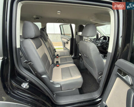 Черный Фольксваген Кросс Туран, объемом двигателя 0 л и пробегом 219 тыс. км за 8500 $, фото 90 на Automoto.ua