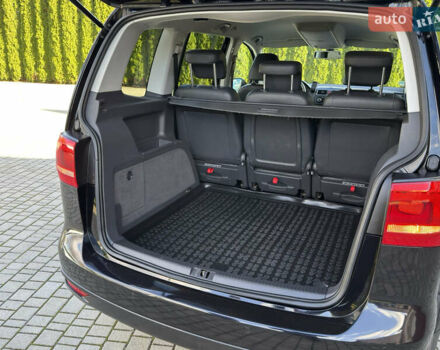 Черный Фольксваген Кросс Туран, объемом двигателя 2 л и пробегом 260 тыс. км за 12700 $, фото 36 на Automoto.ua