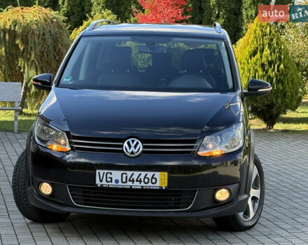 Черный Фольксваген Кросс Туран, объемом двигателя 2 л и пробегом 260 тыс. км за 12700 $, фото 31 на Automoto.ua