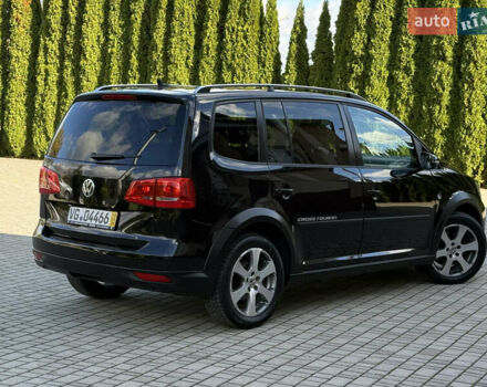 Черный Фольксваген Кросс Туран, объемом двигателя 2 л и пробегом 260 тыс. км за 12700 $, фото 40 на Automoto.ua