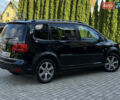 Черный Фольксваген Кросс Туран, объемом двигателя 2 л и пробегом 260 тыс. км за 12700 $, фото 39 на Automoto.ua