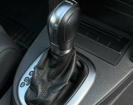 Черный Фольксваген Кросс Туран, объемом двигателя 2 л и пробегом 260 тыс. км за 12700 $, фото 52 на Automoto.ua