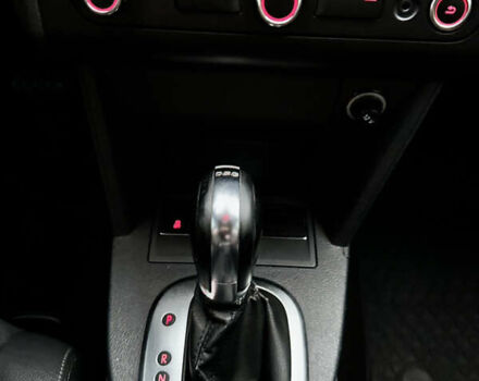 Черный Фольксваген Кросс Туран, объемом двигателя 2 л и пробегом 255 тыс. км за 12499 $, фото 61 на Automoto.ua