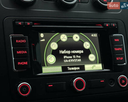 Черный Фольксваген Кросс Туран, объемом двигателя 2 л и пробегом 255 тыс. км за 12499 $, фото 102 на Automoto.ua