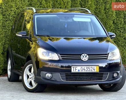 Черный Фольксваген Кросс Туран, объемом двигателя 2 л и пробегом 255 тыс. км за 12499 $, фото 2 на Automoto.ua