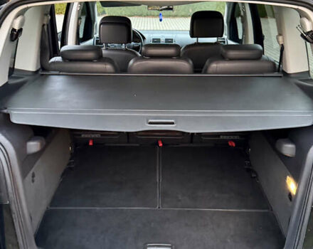 Черный Фольксваген Кросс Туран, объемом двигателя 2 л и пробегом 255 тыс. км за 12499 $, фото 34 на Automoto.ua