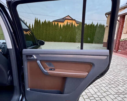 Черный Фольксваген Кросс Туран, объемом двигателя 2 л и пробегом 255 тыс. км за 12499 $, фото 37 на Automoto.ua