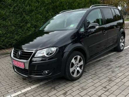 Фольксваген Кросс Туран 2008 в Луцке на Automoto.ua Черный Фольксваген Кросс Туран, объемом двигателя 1.4 л и пробегом 143 тыс. км за 8700 $, фото 1 на Automoto.ua