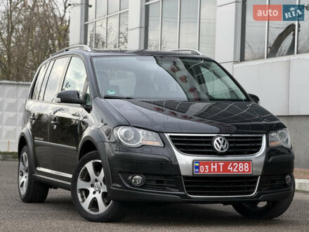 Черный Фольксваген Кросс Туран, объемом двигателя 0 л и пробегом 219 тыс. км за 8500 $, фото 1 на Automoto.ua