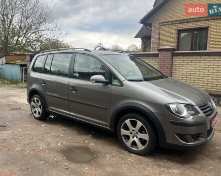 Коричневый Фольксваген Кросс Туран, объемом двигателя 1.6 л и пробегом 208 тыс. км за 8300 $, фото 14 на Automoto.ua