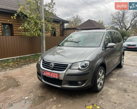 Коричневый Фольксваген Кросс Туран, объемом двигателя 1.6 л и пробегом 208 тыс. км за 8300 $, фото 21 на Automoto.ua