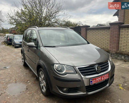 Коричневый Фольксваген Кросс Туран, объемом двигателя 1.6 л и пробегом 208 тыс. км за 8300 $, фото 16 на Automoto.ua