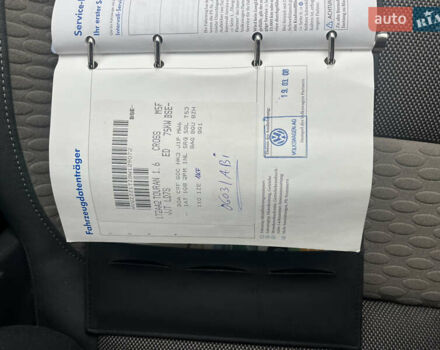 Коричневый Фольксваген Кросс Туран, объемом двигателя 1.6 л и пробегом 208 тыс. км за 8300 $, фото 26 на Automoto.ua