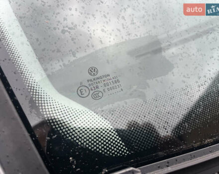 Коричневый Фольксваген Кросс Туран, объемом двигателя 1.6 л и пробегом 208 тыс. км за 8300 $, фото 32 на Automoto.ua