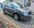 Коричневый Фольксваген Кросс Туран, объемом двигателя 1.4 л и пробегом 145 тыс. км за 8200 $, фото 5 на Automoto.ua