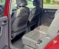 Красный Фольксваген Кросс Туран, объемом двигателя 1.97 л и пробегом 291 тыс. км за 12800 $, фото 6 на Automoto.ua