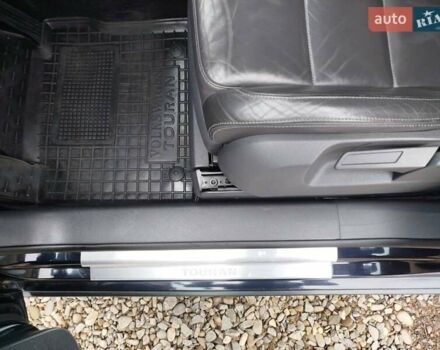 Фольксваген Кросс Туран, об'ємом двигуна 1.4 л та пробігом 210 тис. км за 9500 $, фото 12 на Automoto.ua