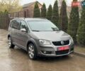 Сірий Фольксваген Кросс Туран, об'ємом двигуна 1.4 л та пробігом 210 тис. км за 8400 $, фото 1 на Automoto.ua
