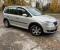 Сірий Фольксваген Кросс Туран, об'ємом двигуна 1.4 л та пробігом 159 тис. км за 8300 $, фото 50 на Automoto.ua