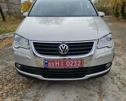 Сірий Фольксваген Кросс Туран, об'ємом двигуна 1.4 л та пробігом 159 тис. км за 8300 $, фото 16 на Automoto.ua