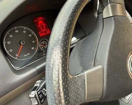 Сірий Фольксваген Кросс Туран, об'ємом двигуна 1.4 л та пробігом 159 тис. км за 8300 $, фото 9 на Automoto.ua