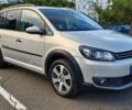 Серый Фольксваген Кросс Туран, объемом двигателя 1.4 л и пробегом 202 тыс. км за 12300 $, фото 1 на Automoto.ua