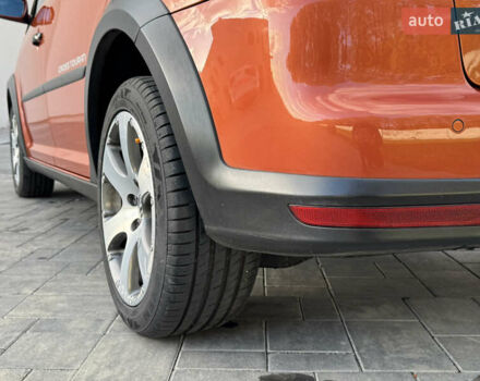 Оранжевый Фольксваген Кросс Туран, объемом двигателя 1.4 л и пробегом 232 тыс. км за 8300 $, фото 39 на Automoto.ua
