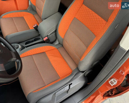 Оранжевый Фольксваген Кросс Туран, объемом двигателя 1.4 л и пробегом 232 тыс. км за 8300 $, фото 60 на Automoto.ua