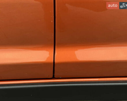 Оранжевый Фольксваген Кросс Туран, объемом двигателя 1.4 л и пробегом 232 тыс. км за 8300 $, фото 51 на Automoto.ua
