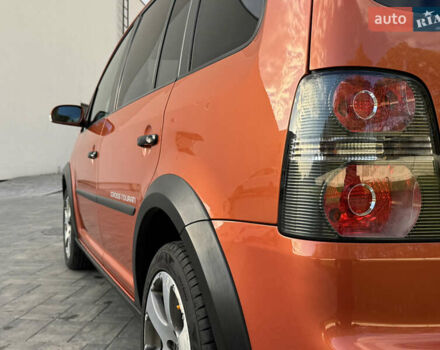 Оранжевый Фольксваген Кросс Туран, объемом двигателя 1.4 л и пробегом 232 тыс. км за 8300 $, фото 38 на Automoto.ua