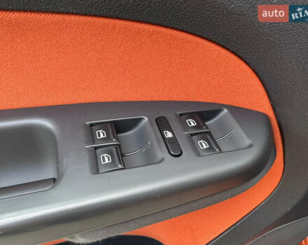 Оранжевый Фольксваген Кросс Туран, объемом двигателя 1.4 л и пробегом 232 тыс. км за 8300 $, фото 67 на Automoto.ua