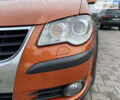 Оранжевый Фольксваген Кросс Туран, объемом двигателя 1.4 л и пробегом 208 тыс. км за 9800 $, фото 42 на Automoto.ua
