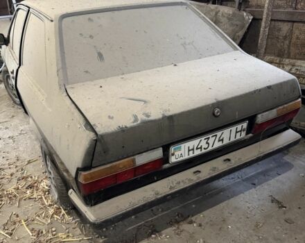 Черный Фольксваген Дерби, объемом двигателя 1.3 л и пробегом 150 тыс. км за 1300 $, фото 1 на Automoto.ua