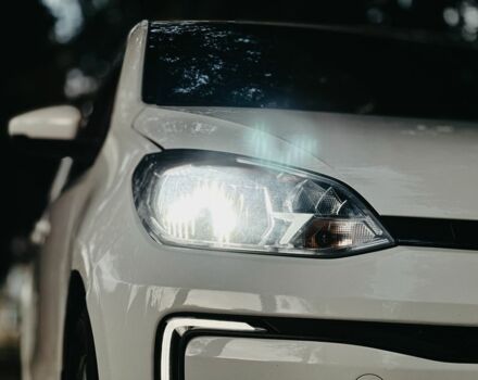 Белый Фольксваген Другая, объемом двигателя 0 л и пробегом 110 тыс. км за 10000 $, фото 8 на Automoto.ua