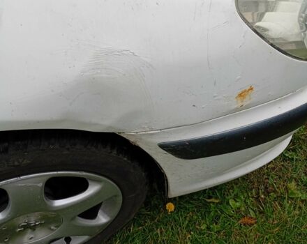 Белый Фольксваген Другая, объемом двигателя 2.2 л и пробегом 290 тыс. км за 3700 $, фото 1 на Automoto.ua