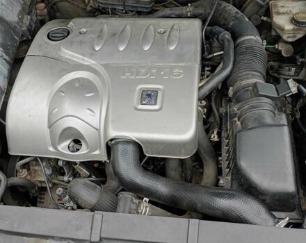 Белый Фольксваген Другая, объемом двигателя 2.2 л и пробегом 290 тыс. км за 3700 $, фото 6 на Automoto.ua