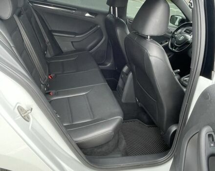 Белый Фольксваген Другая, объемом двигателя 1.8 л и пробегом 1 тыс. км за 10000 $, фото 5 на Automoto.ua