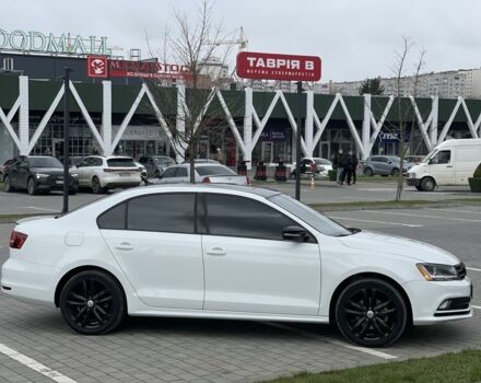 Белый Фольксваген Другая, объемом двигателя 1.8 л и пробегом 1 тыс. км за 10000 $, фото 1 на Automoto.ua