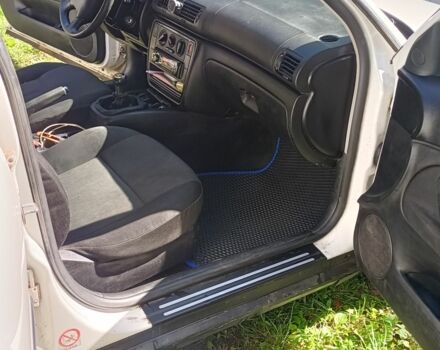 Белый Фольксваген Другая, объемом двигателя 1.6 л и пробегом 270 тыс. км за 5500 $, фото 4 на Automoto.ua