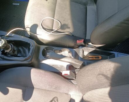 Белый Фольксваген Другая, объемом двигателя 1.6 л и пробегом 270 тыс. км за 5500 $, фото 2 на Automoto.ua