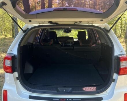 Белый Фольксваген Другая, объемом двигателя 2 л и пробегом 270 тыс. км за 14999 $, фото 1 на Automoto.ua