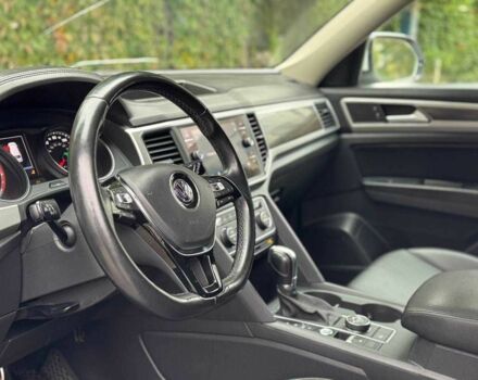 Белый Фольксваген Другая, объемом двигателя 3.6 л и пробегом 110 тыс. км за 17900 $, фото 13 на Automoto.ua