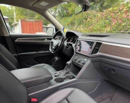 Белый Фольксваген Другая, объемом двигателя 3.6 л и пробегом 110 тыс. км за 17900 $, фото 20 на Automoto.ua