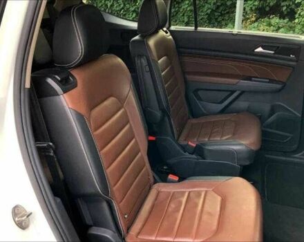 Белый Фольксваген Другая, объемом двигателя 3.6 л и пробегом 30 тыс. км за 7300 $, фото 16 на Automoto.ua