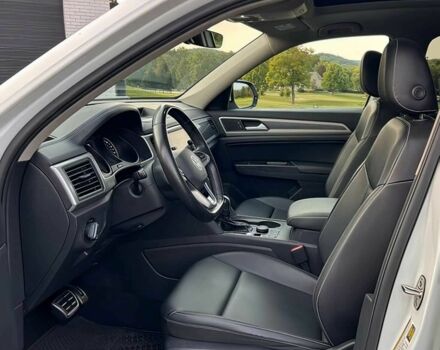 Белый Фольксваген Другая, объемом двигателя 3.6 л и пробегом 28 тыс. км за 13000 $, фото 8 на Automoto.ua