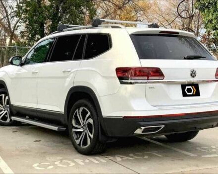 Белый Фольксваген Другая, объемом двигателя 3.6 л и пробегом 30 тыс. км за 7300 $, фото 1 на Automoto.ua