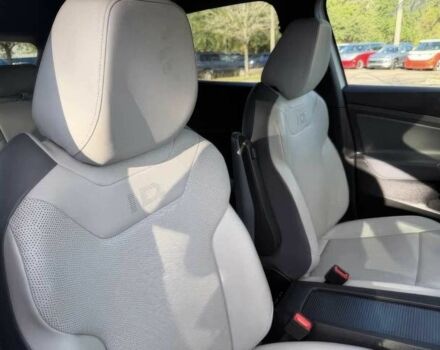 Белый Фольксваген Другая, объемом двигателя 0 л и пробегом 18 тыс. км за 8200 $, фото 10 на Automoto.ua