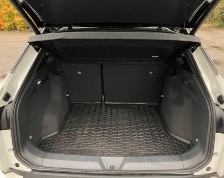 Белый Фольксваген Другая, объемом двигателя 0 л и пробегом 31 тыс. км за 24500 $, фото 3 на Automoto.ua