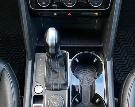 Белый Фольксваген Другая, объемом двигателя 3.6 л и пробегом 105 тыс. км за 30999 $, фото 10 на Automoto.ua